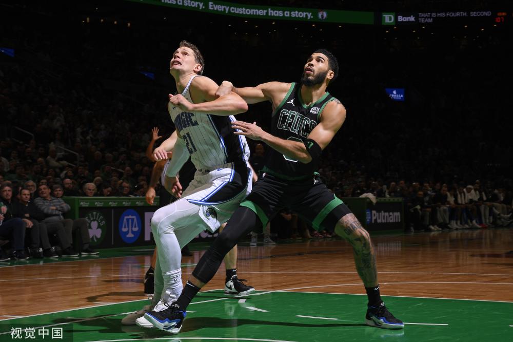 公众反应与 公众反应与