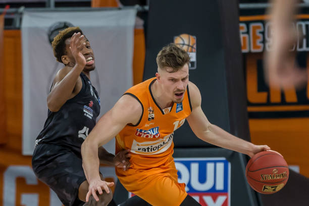 的执行和球 的执行和球