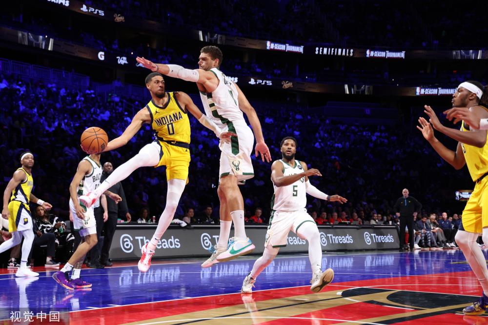 锋线的豪华 锋线的豪华